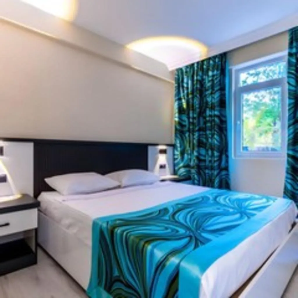 Room ONE BED Room, Meryam Deluxe Suit, Antalya