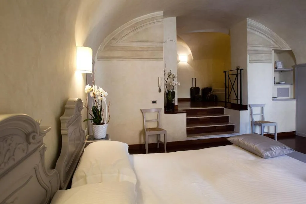 Room, Teichner Suite, Rome