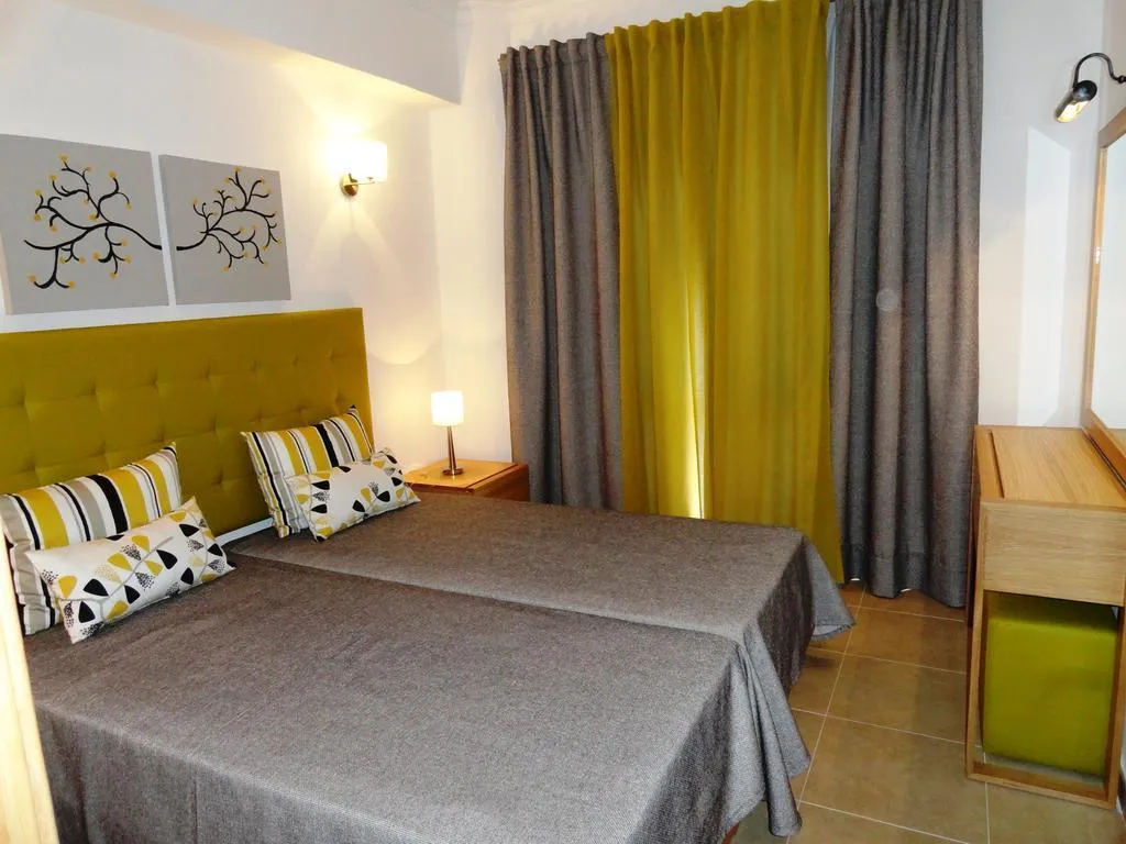 APARTMENT TWO BEDROOMS Room, Guadiana, Algarve