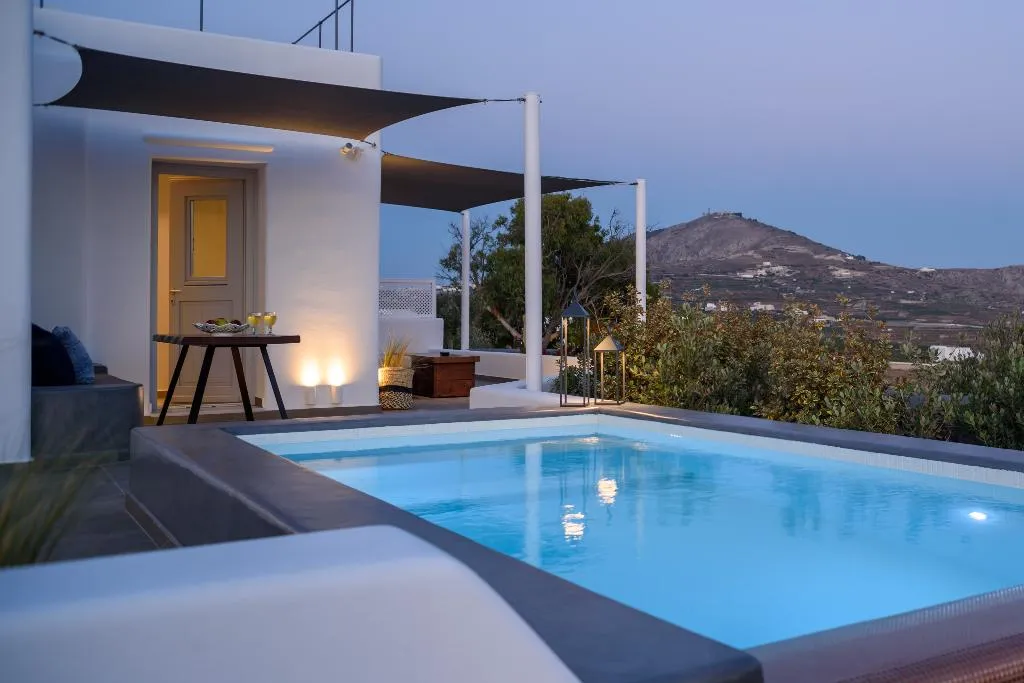 VILLA TWO BEDROOMS WITH PRIVATE POOL Room, Soil Of Sun Luxury Villas, Santorini