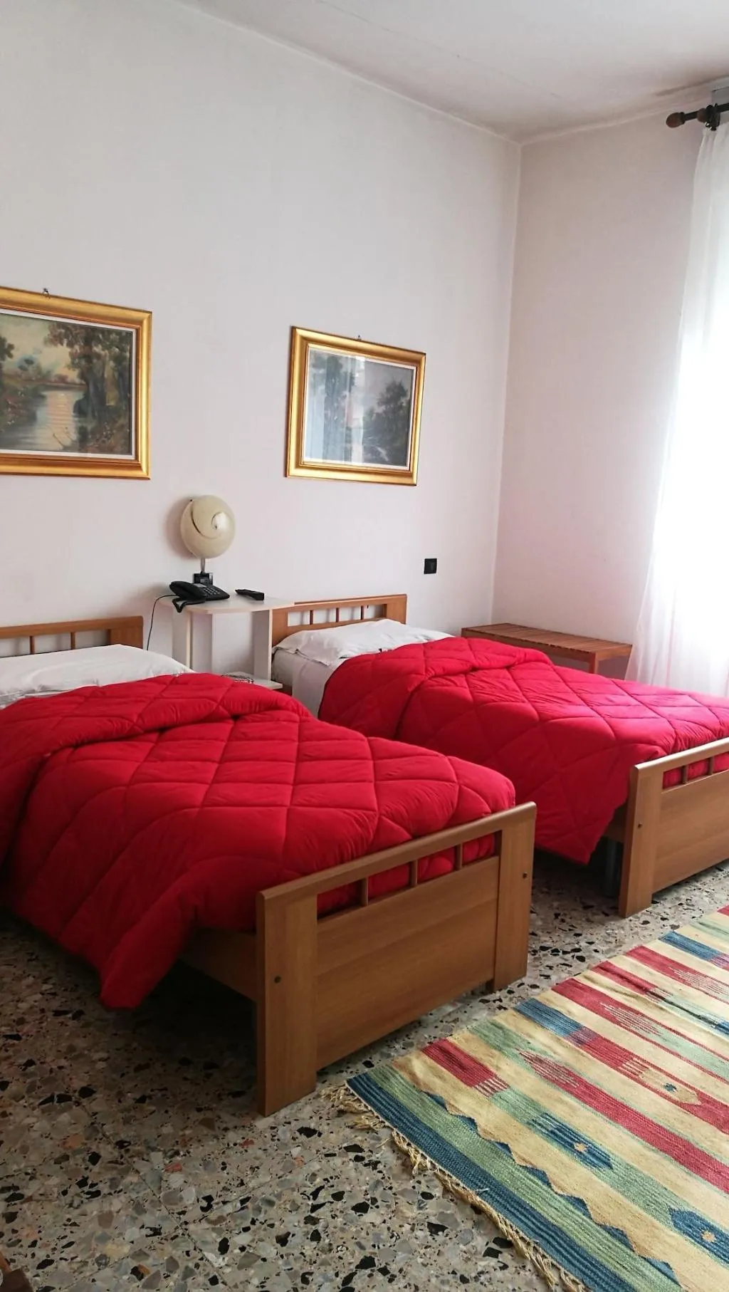 Room, Albergo Ristorante Roma, Milan