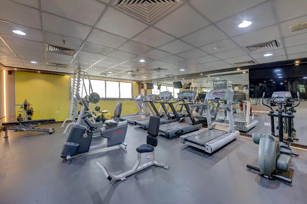 Sports and Entertainment, Howard Johnson Plaza by Wyndham Dubai Deira, Dubai