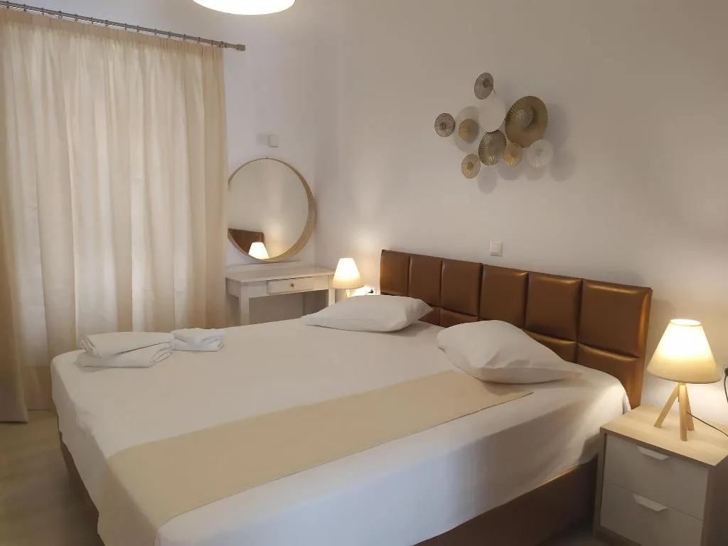 Room, Aronis Apartments, Corfu
