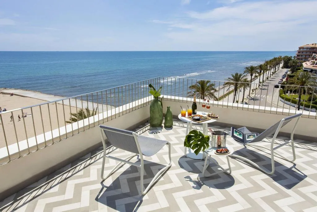 Terrace, ME Sitges Terramar, Costa Brava