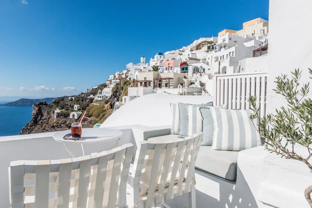 Double or Twin SUPERIOR SEA VIEW Room, On The Rocks Hotel, Santorini