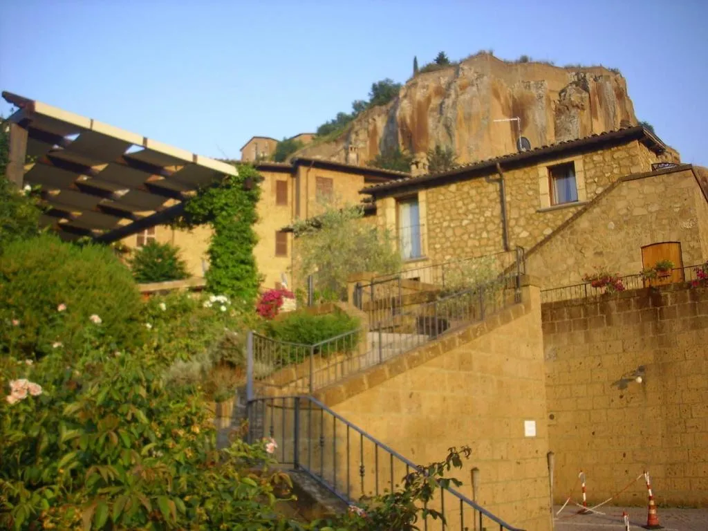 General view, B&B Chiara e Benedetta (La villa degli Ulivi), Perugia