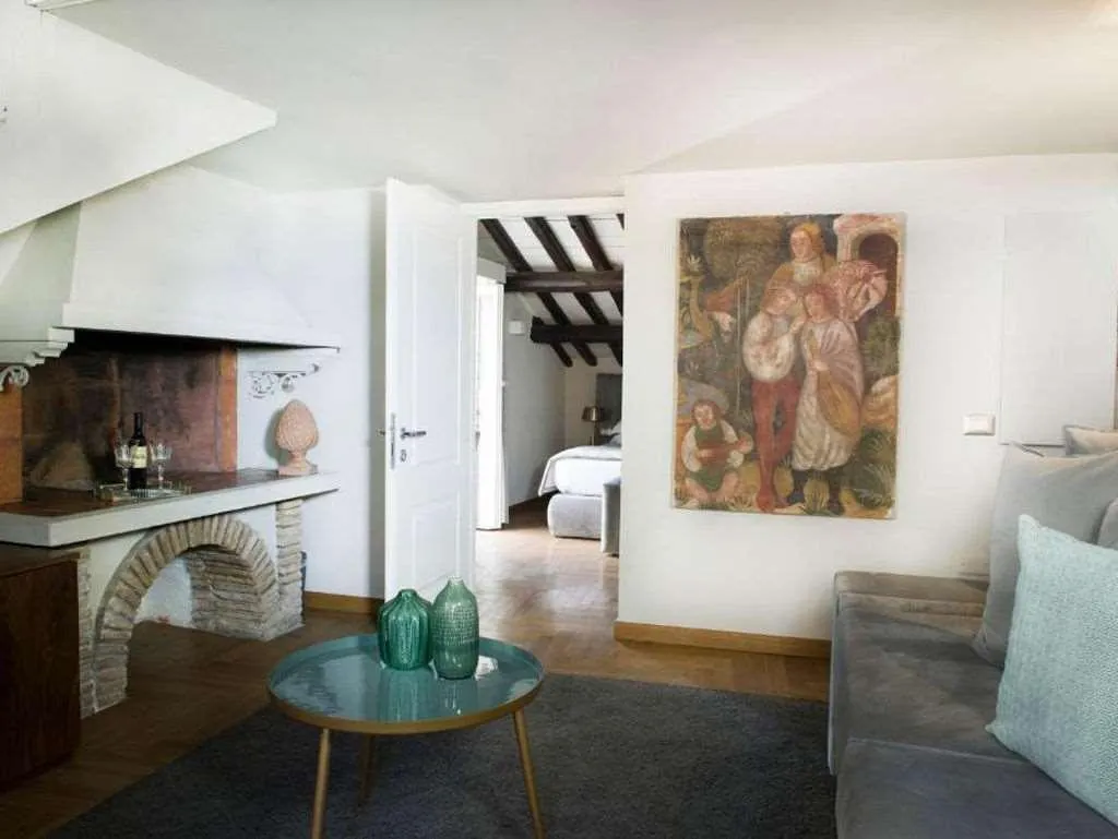 Room, Antico Albergo del Sole al Pantheon, Rome