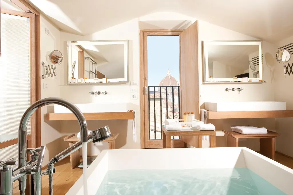 SUITE LUXURY Room, Continentale, Florence