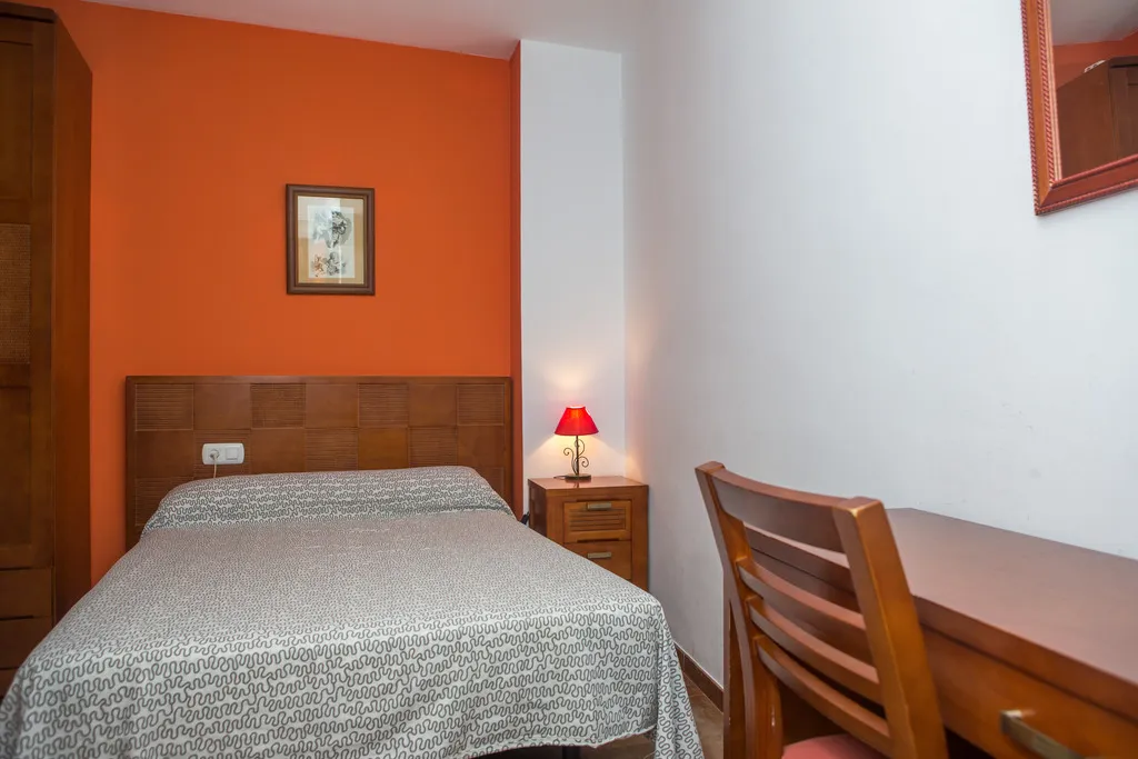 Double or Twin STANDARD Room, San Cayetano, Costa Del Sol