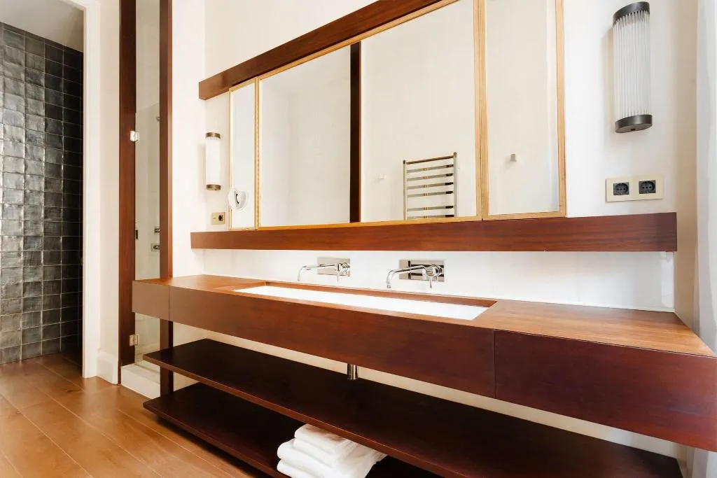 DOUBLE KING SIZE BED Room, Do: Placa Reial, Barcelona