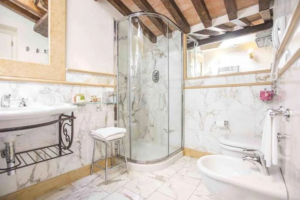 Room, Golden Tower Hotel & Spa, Florence