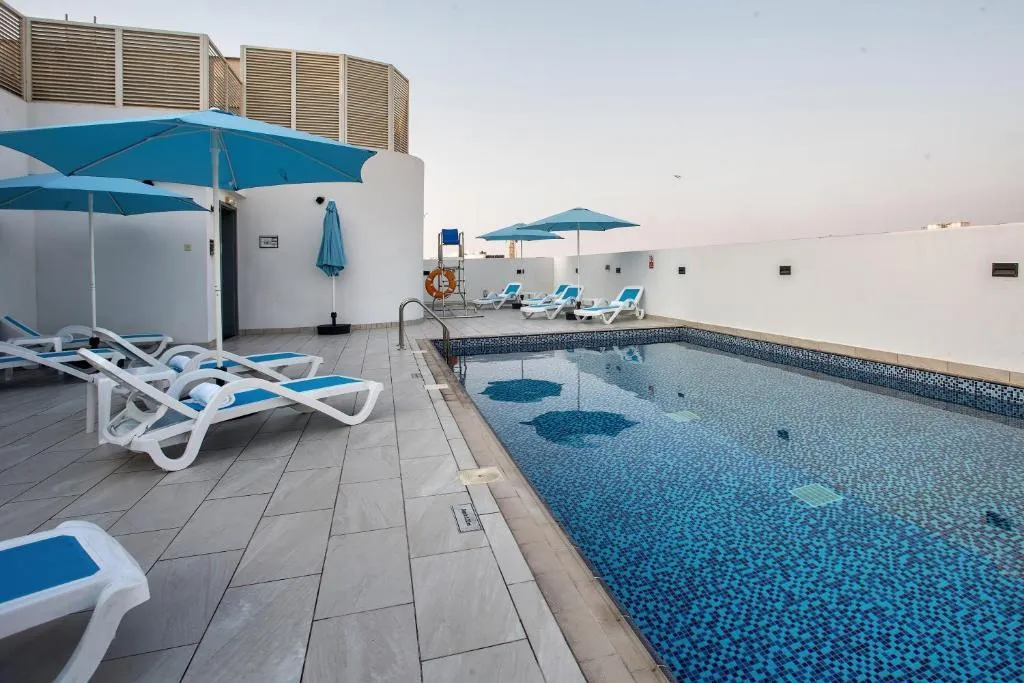 Pool, City Avenue Al Reqqa Hotel, Dubai