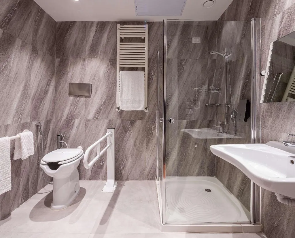 Double or Twin ECONOMY Room, Best Western Air Hotel Linate, Milan