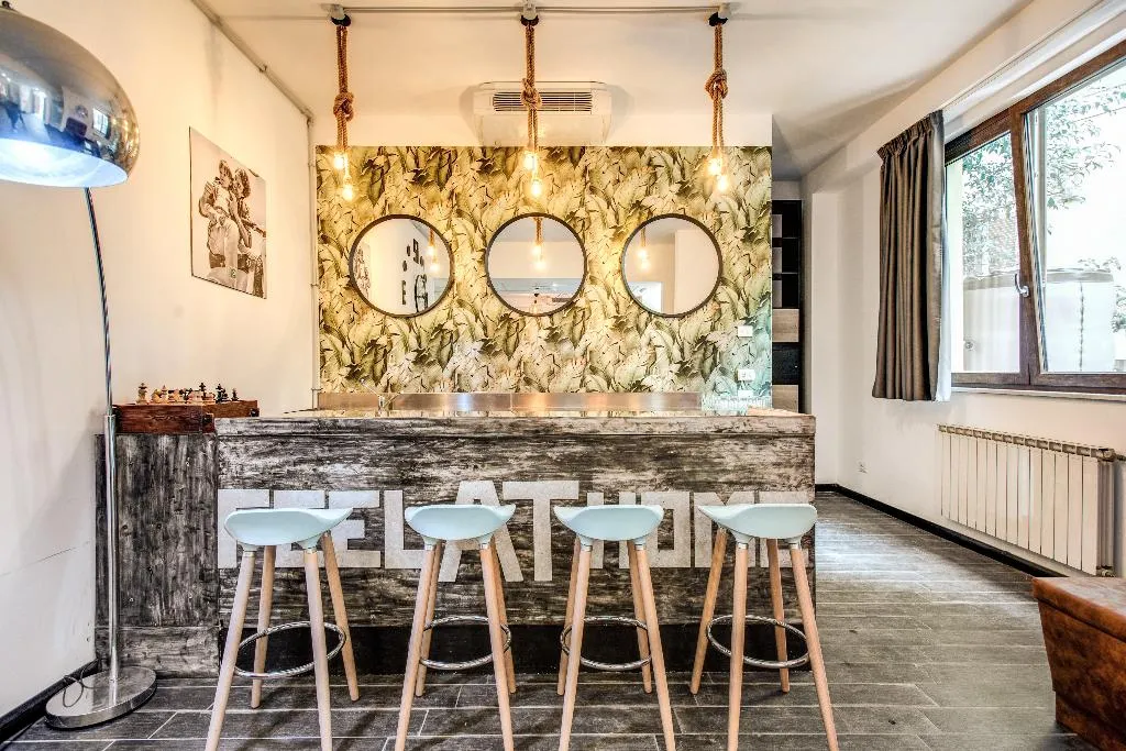 Bar, Hostel Trastevere 2, Rome