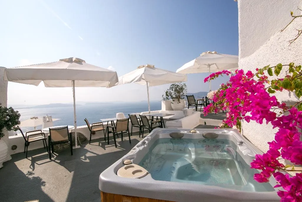 General view, Alexander's Suites, Santorini