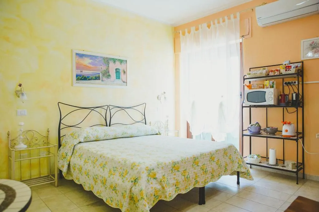 Room, B&B I Gerani, Alghero