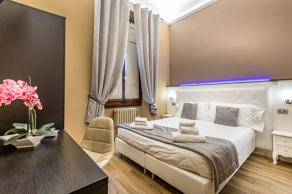 Room, B&B My Way, Florence