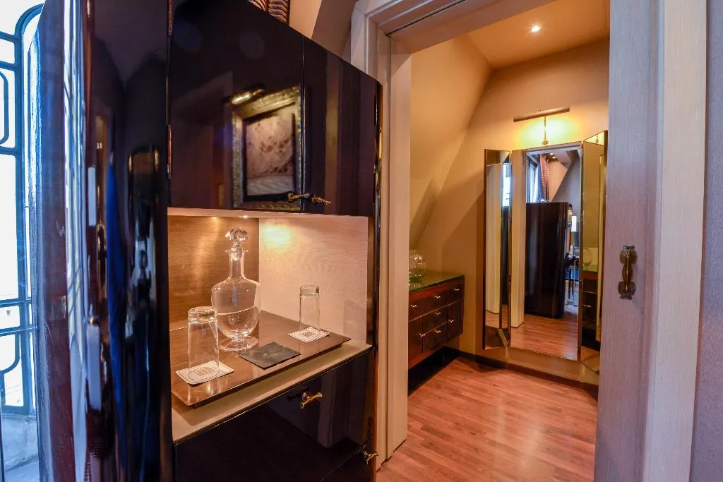 DOUBLE SINGLE USE SUPERIOR Room, Casa Fuster, Barcelona