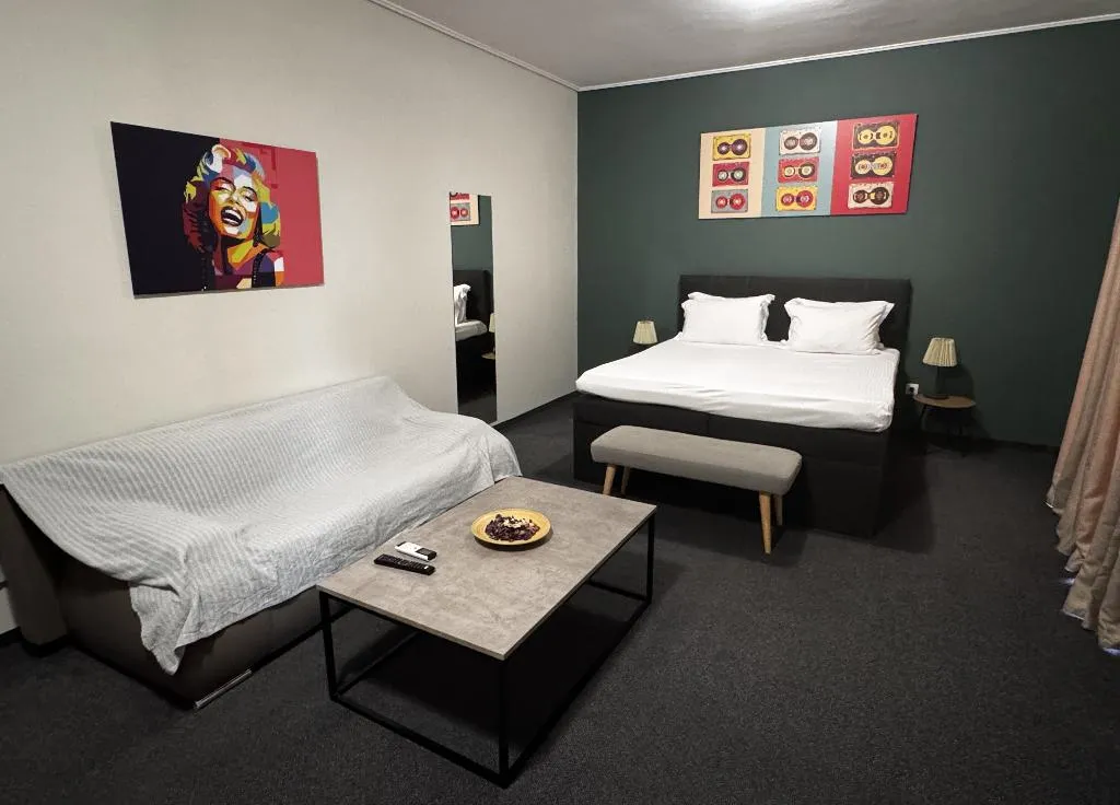 SUITE STANDARD Room, Connect Suites, Athens