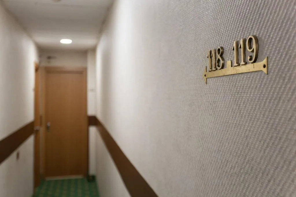 Lobby, Residence Lepontina, Milan