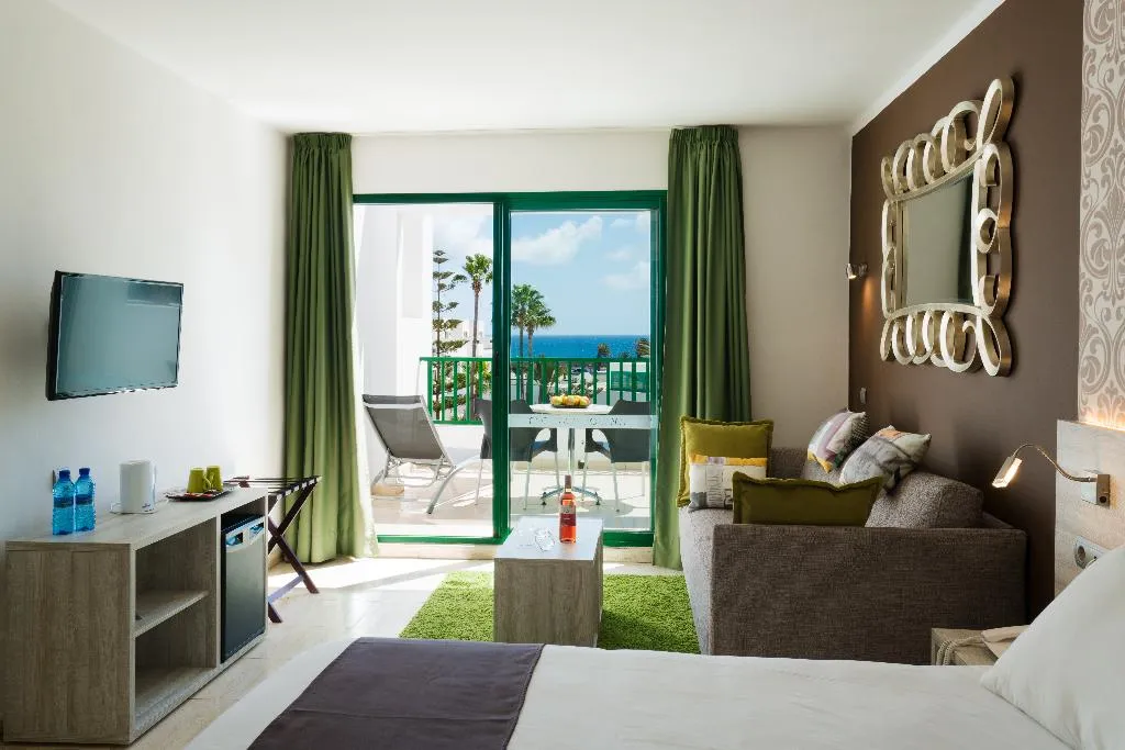 JUNIOR SUITE CAPACITY 3 Room, Galeon Playa, Lanzarote