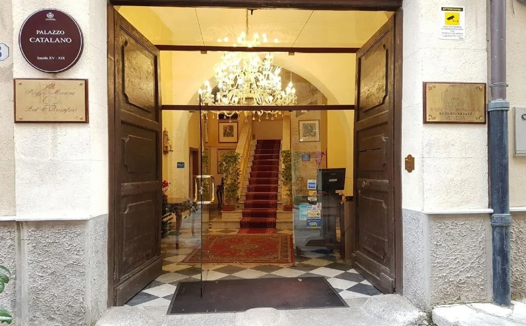 General view, Al Piazza Marina B&B, Palermo