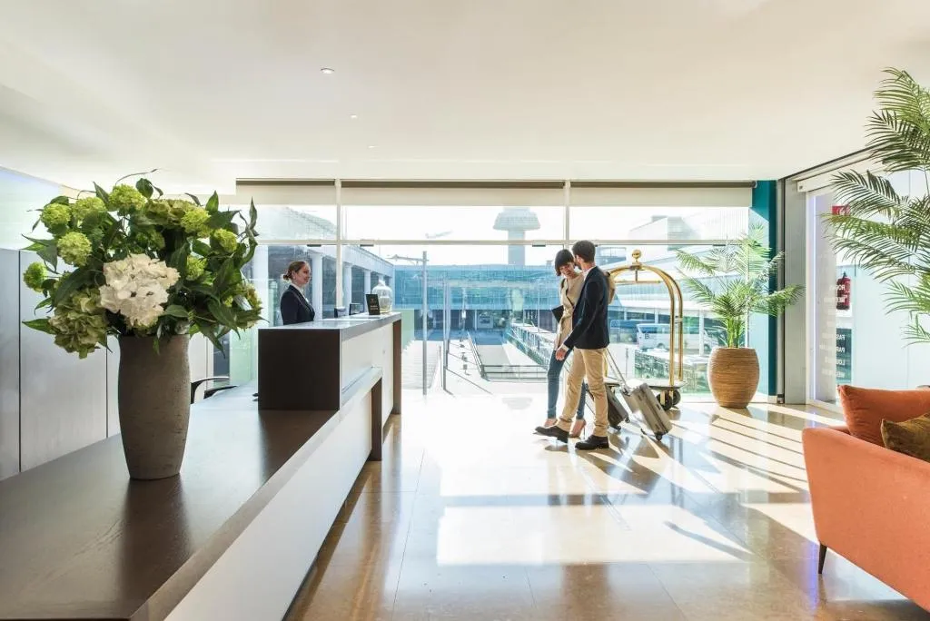 Lobby, Sleep & Fly, Barcelona