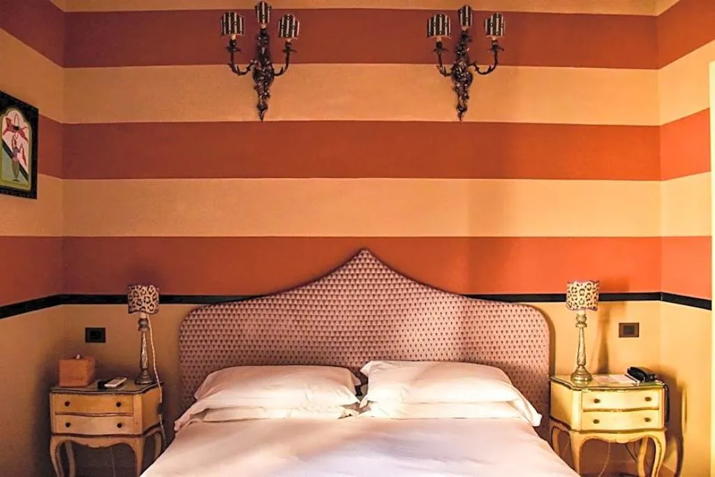 DOUBLE SUPERIOR Room, Hermitage, Florence
