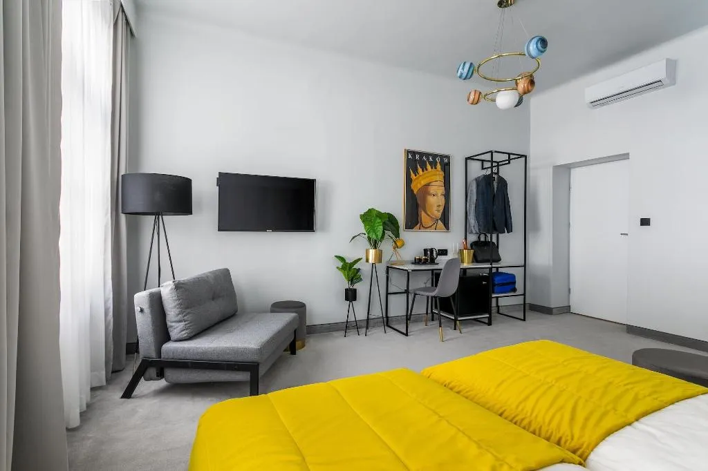 TRIPLE DELUXE Room, Old Town Residence - Premium Aparthotel, Krakow