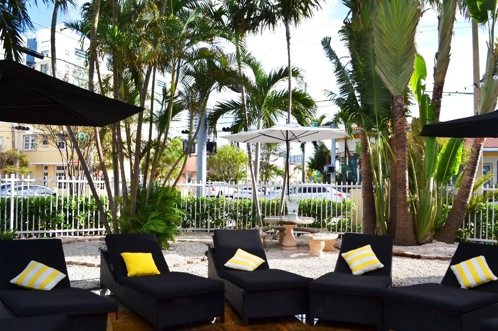 General view, Beachside All Suites Hotel, Miami