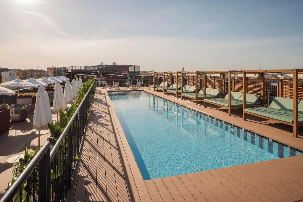 Sports and Entertainment, The Social Hub Rome, Naples