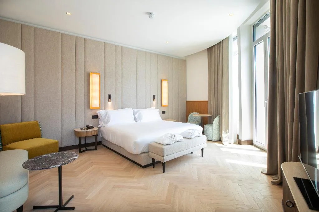 SUITE CAPACITY 3 Room, Circle6 Rome, Rome