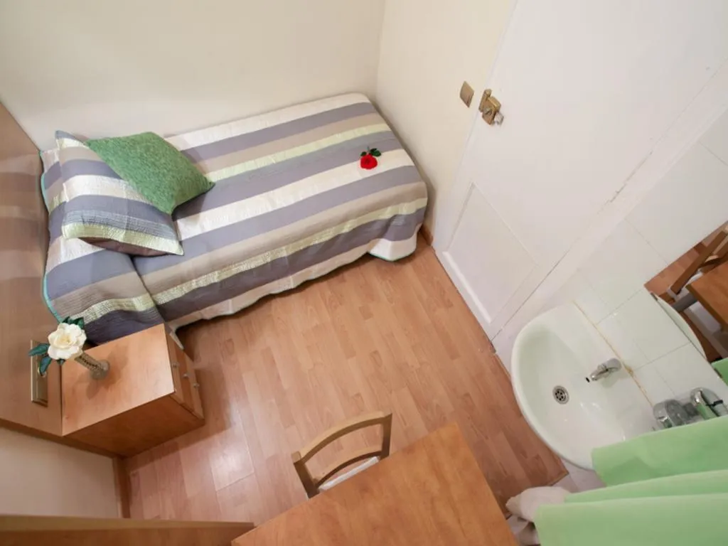 General view, Hostal Felipe II, Barcelona