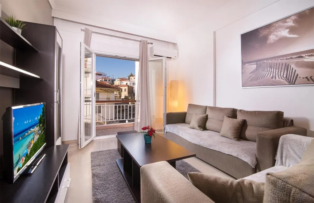 APARTMENT CAPACITY 5 Room, Michalis Apartments, Thessaloniki