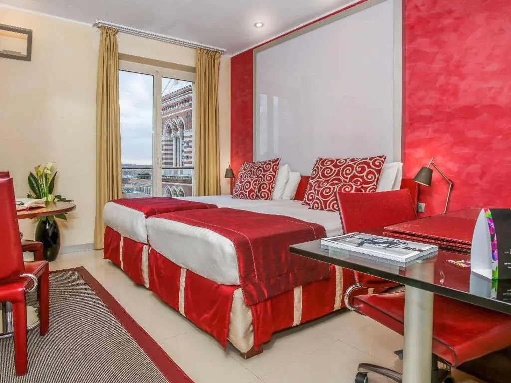 Room, La Griffe Hotel Roma, Rome