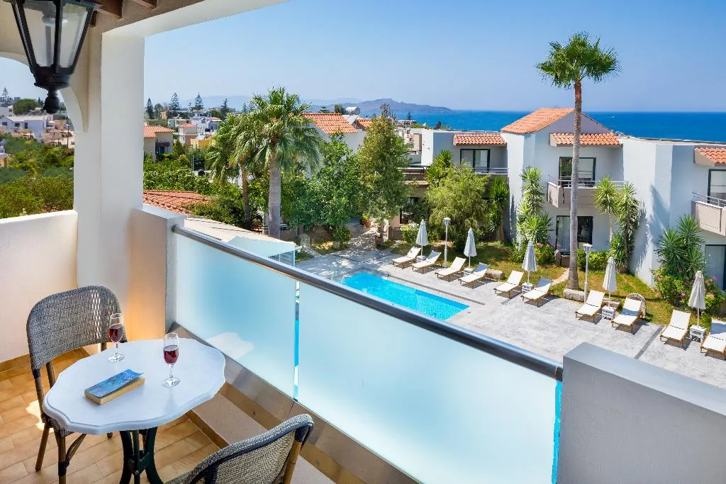 STUDIO SUPERIOR Room, Nireas Hotel, Crete