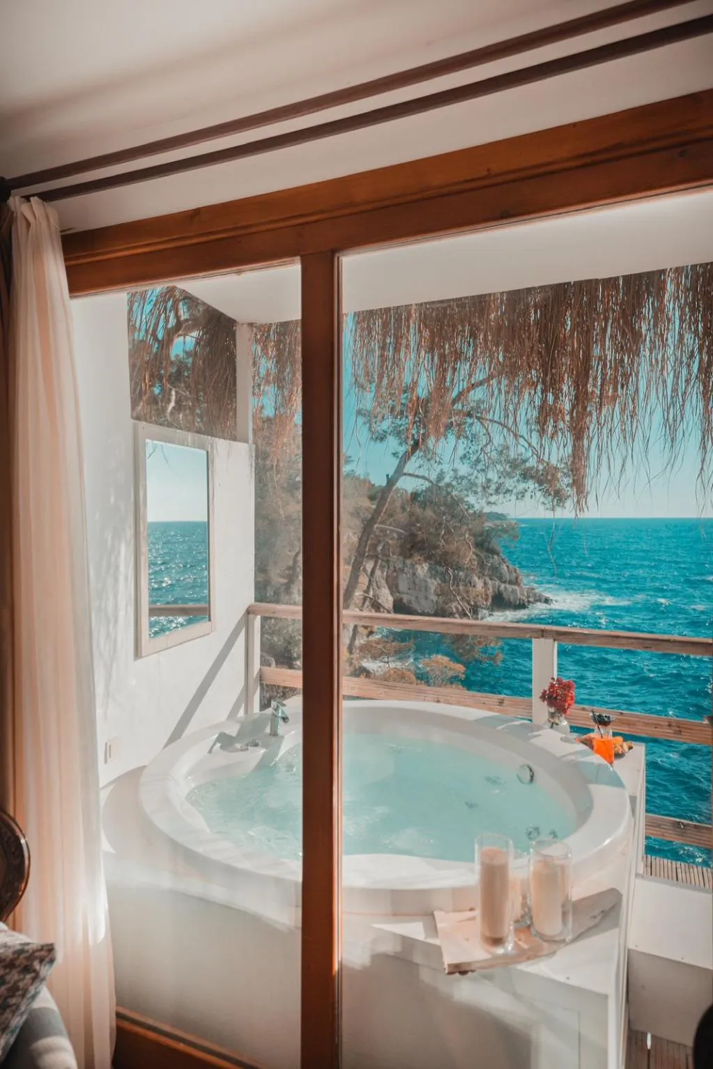 SUITE WITH JACUZZI Room, Zakros hotel lykia, Dalaman
