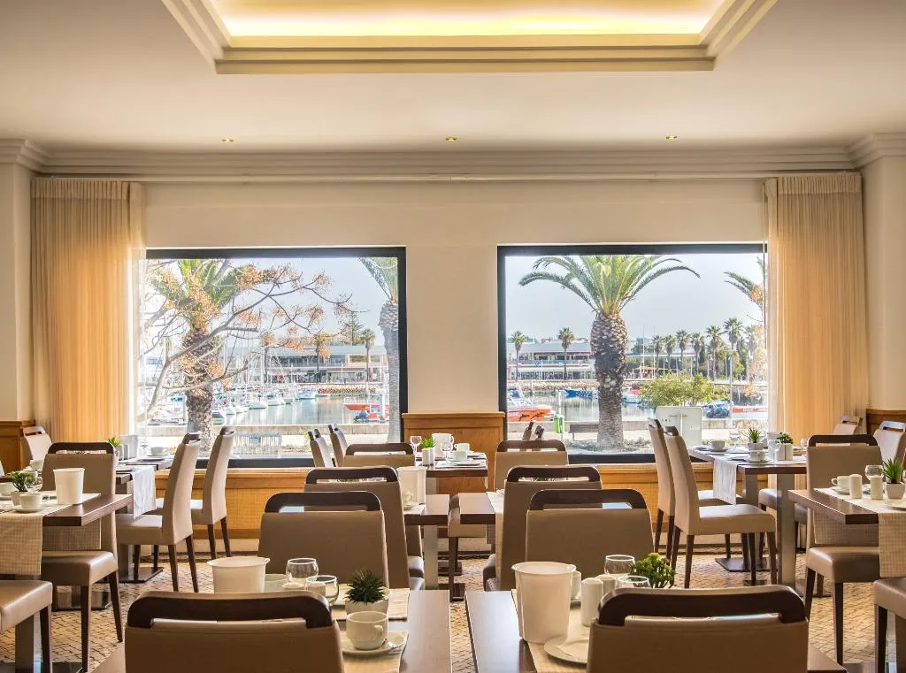 Restaurant, Marina Rio, Algarve