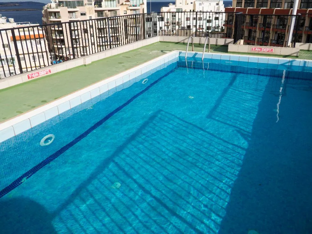 Pool, Huli Hotel & Apartments, Malta