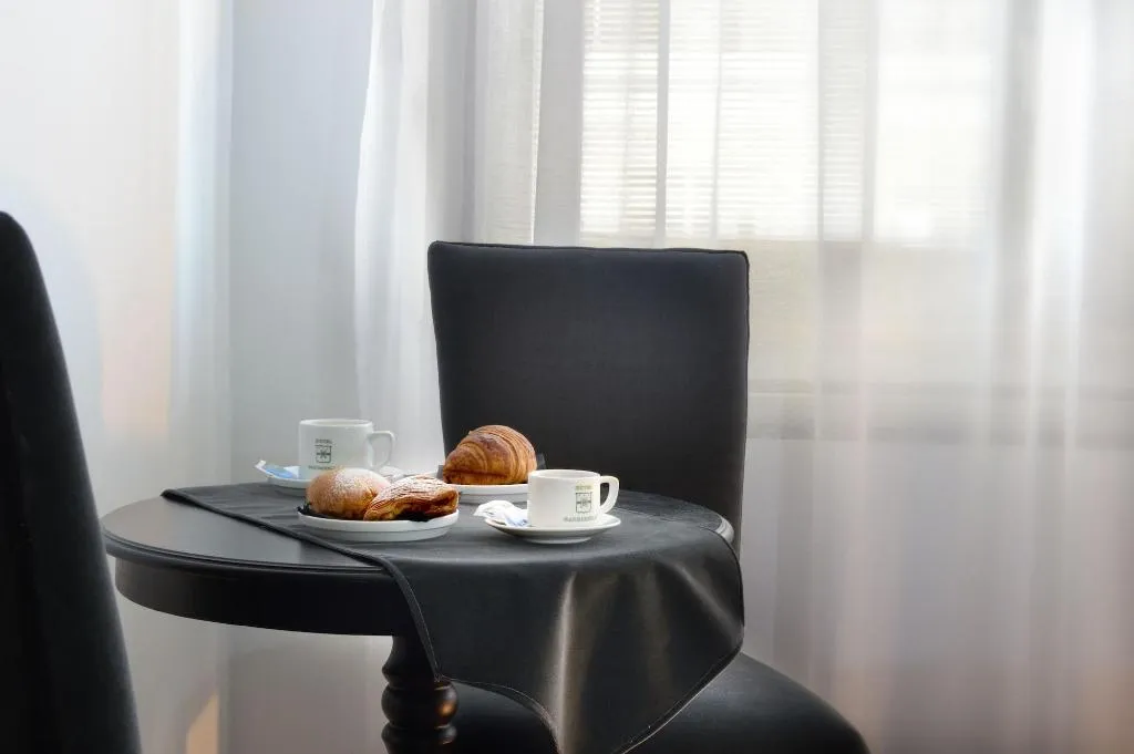 Room, Barbarella Suite, Naples