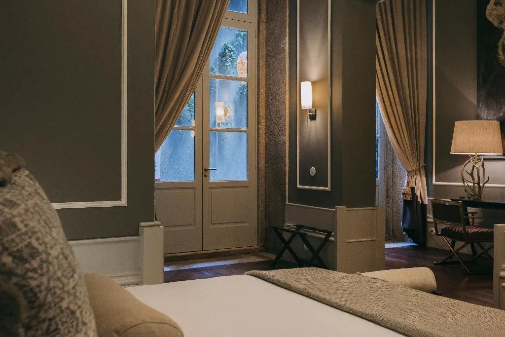 JUNIOR SUITE DELUXE Room, Torel 1884 Suites & Apartments, Porto