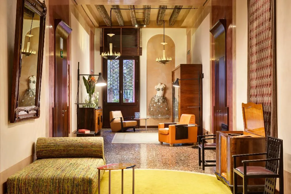 Lobby, Ca Pisani, Venice