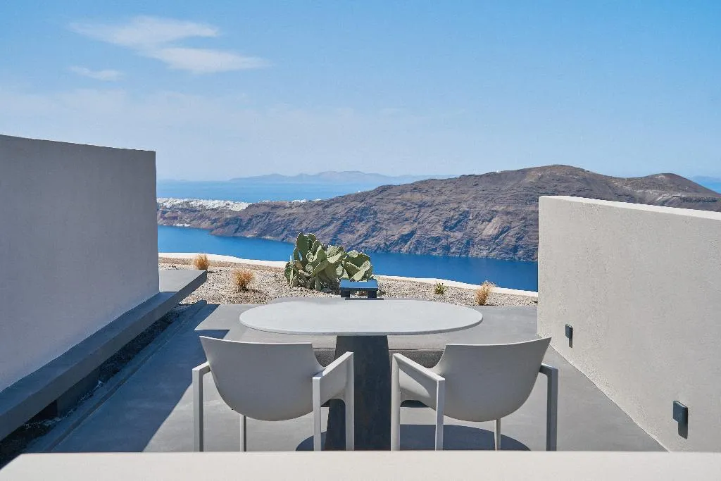 General view, Divine Cave Experience, Santorini