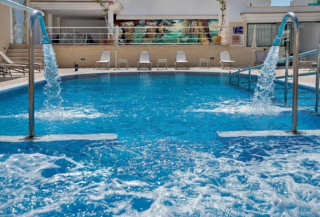 Pool, Biniamar, Majorca