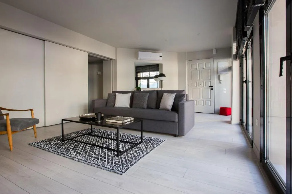 Room, Heart Of Athens, Athens
