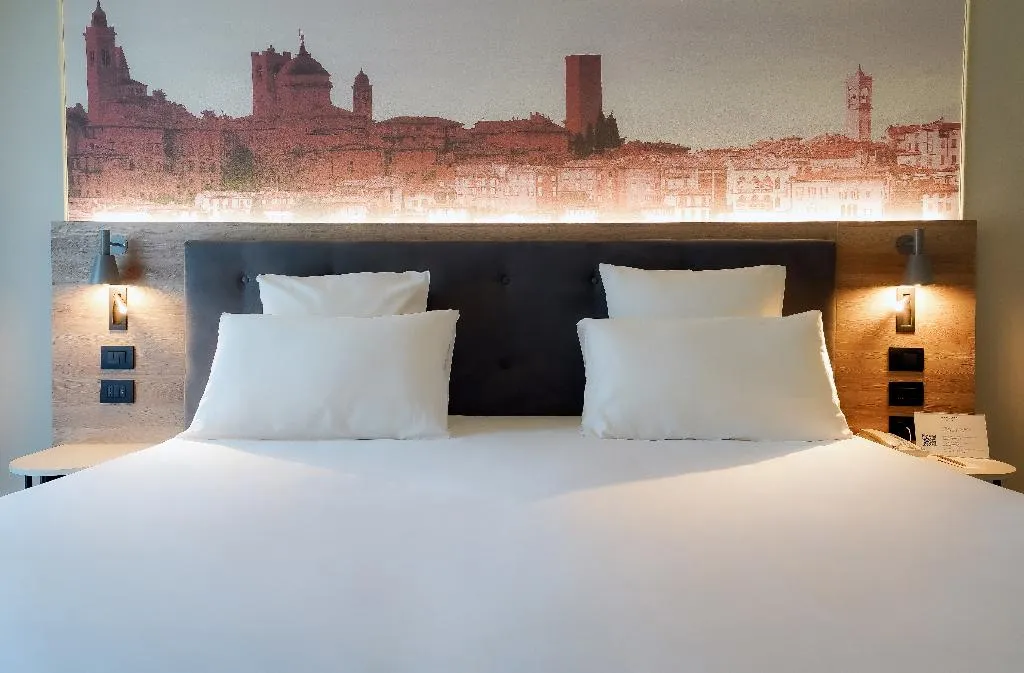 DOUBLE PREMIUM Room, Mercure Bergamo Centro Palazzo Dolci, Milan