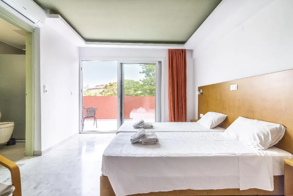 DOUBLE ONE BEDROOM ONE BATHROOM Room, Prince Of Lillies, Crete