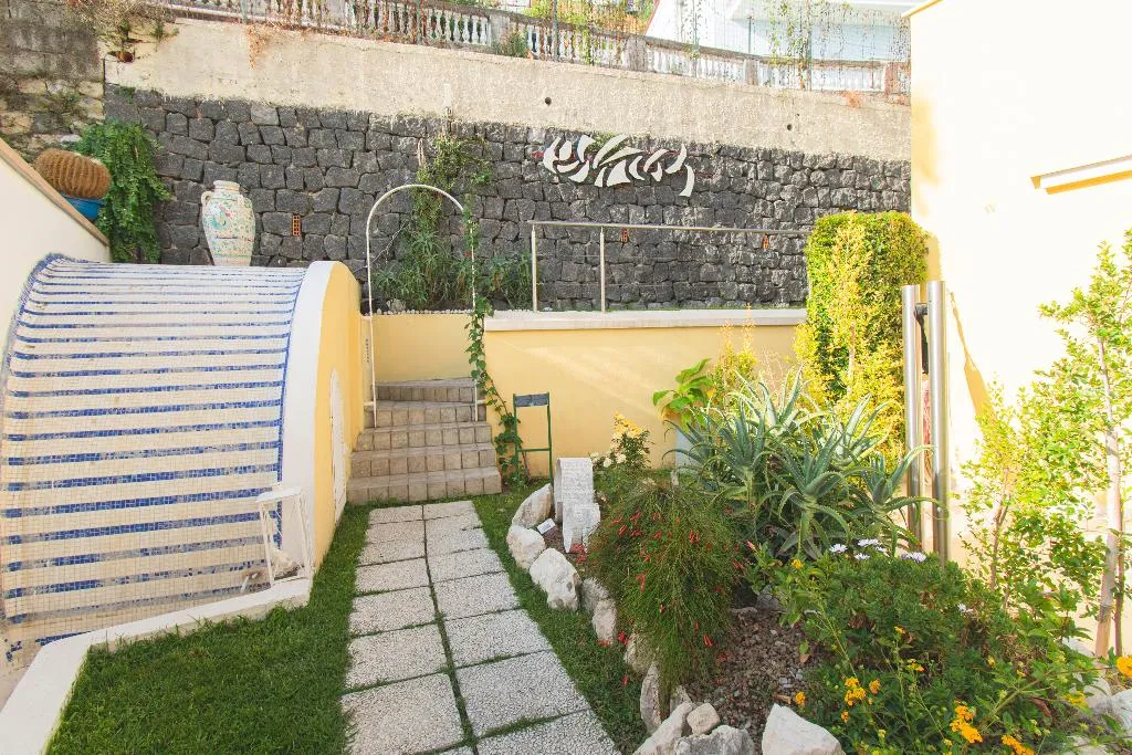 General view, Marina 10 Boutique & Design Hotel, Naples