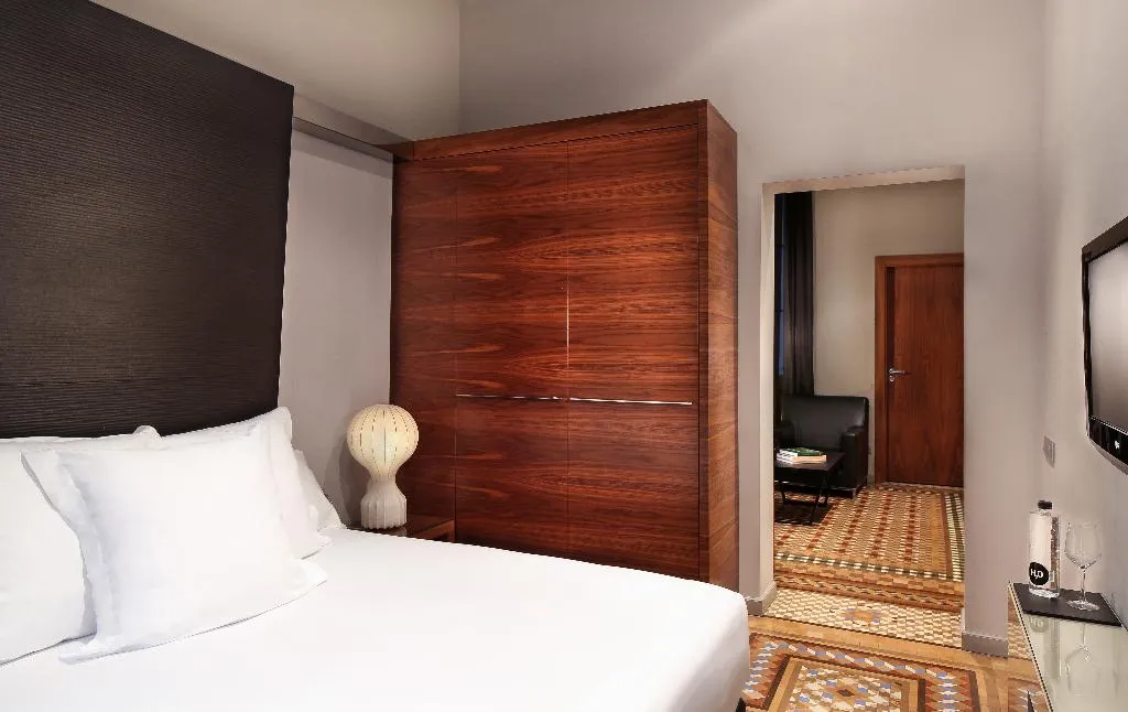 APARTMENT CAPACITY 4 Room, Balmes, Barcelona