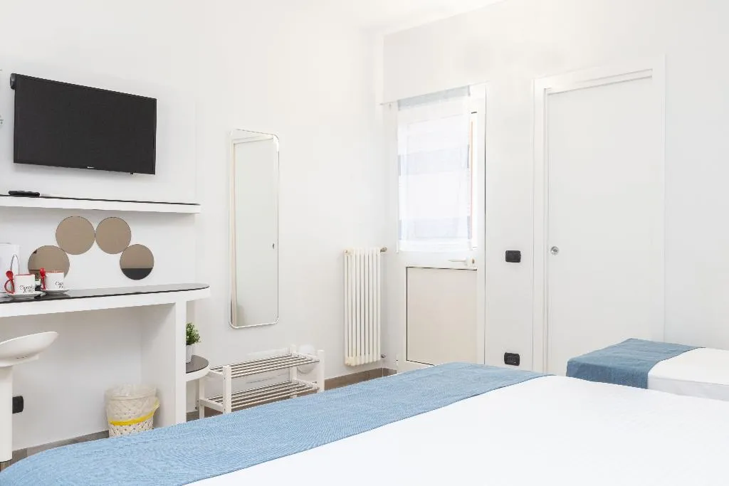 TRIPLE CLASSIC Room, Casale Antonietta, Naples